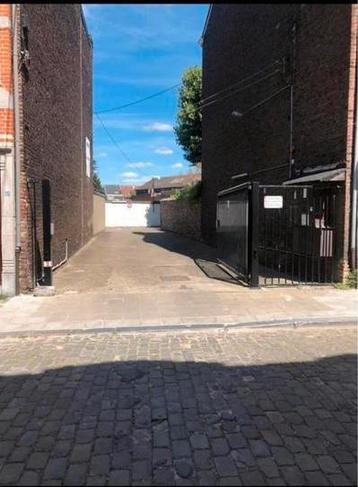 Garages à vendre, Immo