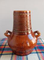 Grand vase d'art du milieu du siècle, Enlèvement ou Envoi