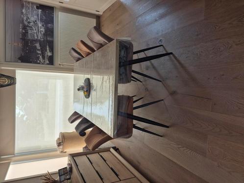 Tafel met 6 stoelen, Huis en Inrichting, Stoffering | Vloerbedekking, Zo goed als nieuw, Ophalen