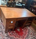 Antieke bureau 20% korting nu 120€ inplaats van 150€, Ophalen