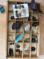 Lot de pierres precieuses avec support en bois, Enlèvement ou Envoi, Comme neuf