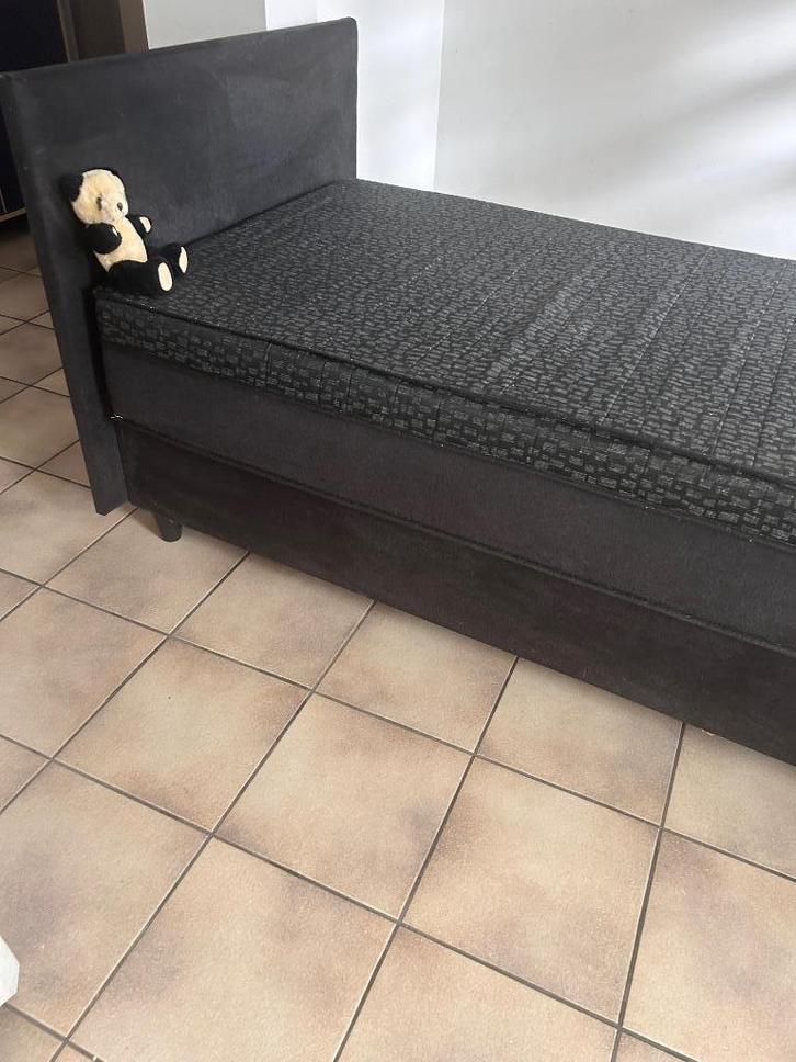 Lit box pring, Huis en Inrichting, Slaapkamer | Boxsprings, Zo goed als nieuw, 120 cm, 200 cm, Eenpersoons, Zwart, Ophalen