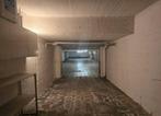 Ruime gesloten garage te koop, Brussel