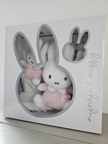 babyspeelgoed beschikbaar voor biedingen