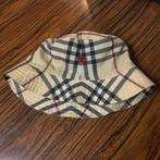 Burberry bucket hat, Gedragen, 55 cm (S, 6⅞ inch) of minder, Burberry, Ophalen of Verzenden