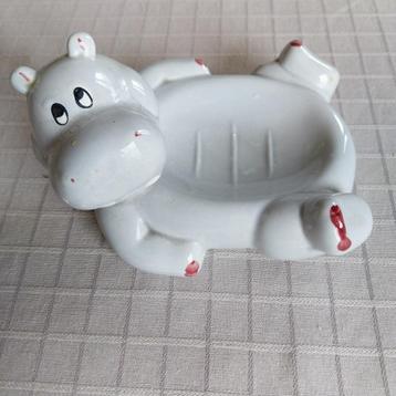 zeep bakje beschikbaar voor biedingen