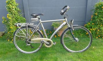 herenfiets batavus   met voorvering, Fietsen en Brommers, Fietsen | Heren | Herenfietsen, Versnellingen, Batavus, Ophalen of Verzenden