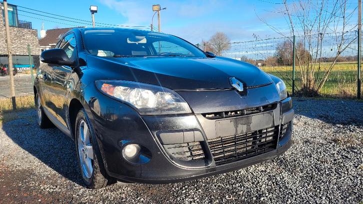 renault megane COUPE 1.5dci AIRCO 1STE EIG 2010, Auto's, Renault, Bedrijf, Te koop, Mégane, ABS, Airbags, Airconditioning, Alarm