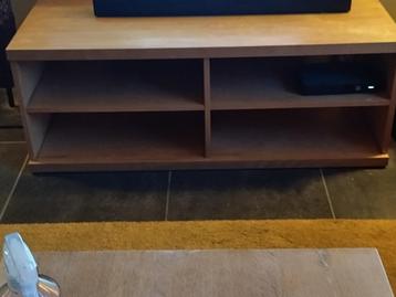 tv kast beschikbaar voor biedingen