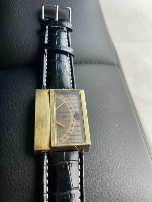 Zoek: Lip watch, Handtassen en Accessoires, Horloges | Heren, Zo goed als nieuw, Ophalen of Verzenden