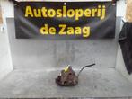 Remklauw (Tang) links-voor van een Opel Corsa, Auto-onderdelen, Ophalen of Verzenden, 3 maanden garantie, Gebruikt, Opel
