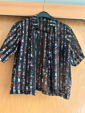 Blouse maat 34 beschikbaar voor biedingen