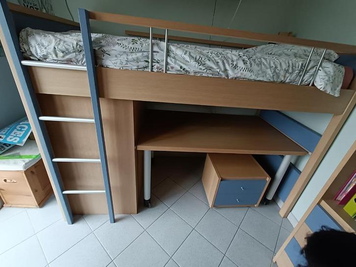 Kinderkamer - hoogslaper, Huis en Inrichting, Slaapkamer | Complete slaapkamers, Zo goed als nieuw, Eenpersoons, Ophalen