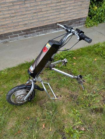 Elektrische hulpmotor rolstoel. Handbike, Enlèvement, Utilisé