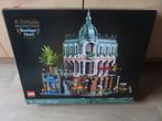 Lego 10297 - Boutique Hotel met doos, Compleet, Kinderen en Baby's, Speelgoed | Duplo en Lego, Ophalen of Verzenden, Zo goed als nieuw