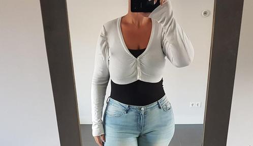 Bolero Wit Dames maat M ongedragen, Kleding | Dames, Truien en Vesten, Nieuw, Maat 38/40 (M), Wit, Verzenden