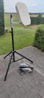 Kit TV camping - caravaning - parabole - satéllite, Audio, Tv en Foto, Schotelantennes, Ophalen, Zo goed als nieuw