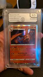 Charizard holo jpn CSG 9.5, Hobby en Vrije tijd, Verzamelkaartspellen | Yu-gi-Oh!, Ophalen of Verzenden, Zo goed als nieuw
