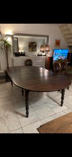 Table ronde en noyer avec rallonges, Ophalen, Gebruikt