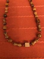N9 - Collier de perles en bois - L 23,5 cm, Bijoux, Sacs & Beauté, Colliers, Brun, Autres matériaux, Enlèvement, Utilisé