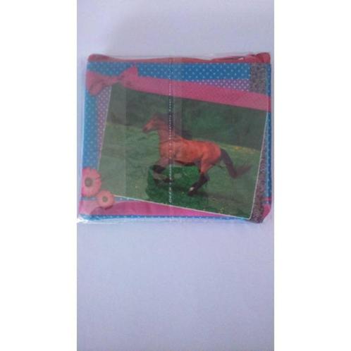 Portemonnee voor paarden model 3, Handtassen en Accessoires, Portemonnees, Nieuw, Overige merken, Overige kleuren, Ophalen of Verzenden