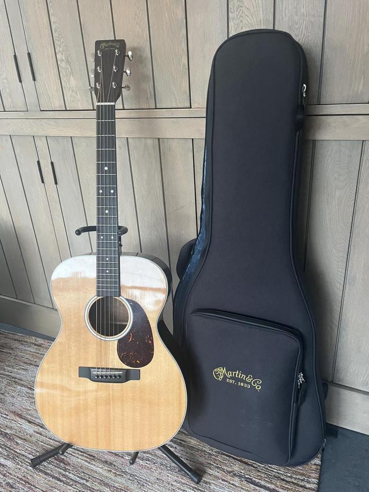 Martin 000-13e, Muziek en Instrumenten, Snaarinstrumenten | Gitaren | Akoestisch, Zo goed als nieuw, Western- of Steelstringgitaar