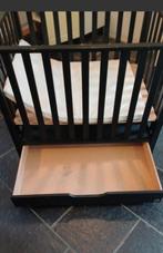 Twf box zwart met lade en matras, Ophalen, Gebruikt, Vierkant, In hoogte verstelbaar