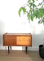 Kleine commode jaren '60, Ophalen