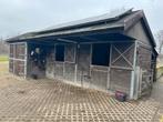 Paardenstal met garage en berging, Dieren en Toebehoren, Stalling, 2 of 3 paarden of pony's