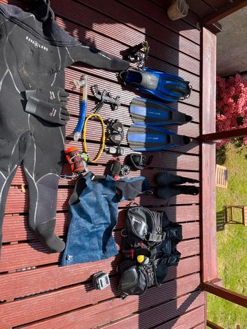 Duikmateriaal, Watersport en Boten, Duiken, Ophalen, Zo goed als nieuw