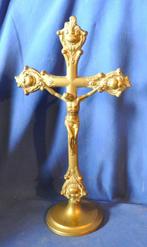 crucifix a poser en laiton au sacre coeur, Enlèvement ou Envoi