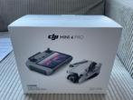 DJI Mini 4 Pro Fly More Combo + Smart Controller, Audio, Tv en Foto, Drones, Ophalen, Nieuw, Drone met camera