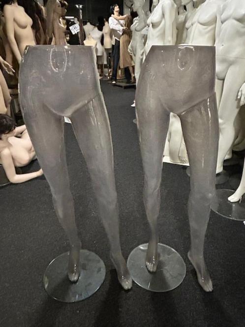 broeken display / dames benen etalagepop paspop mannequin !!, Kleding | Dames, Broeken en Pantalons, Ophalen of Verzenden