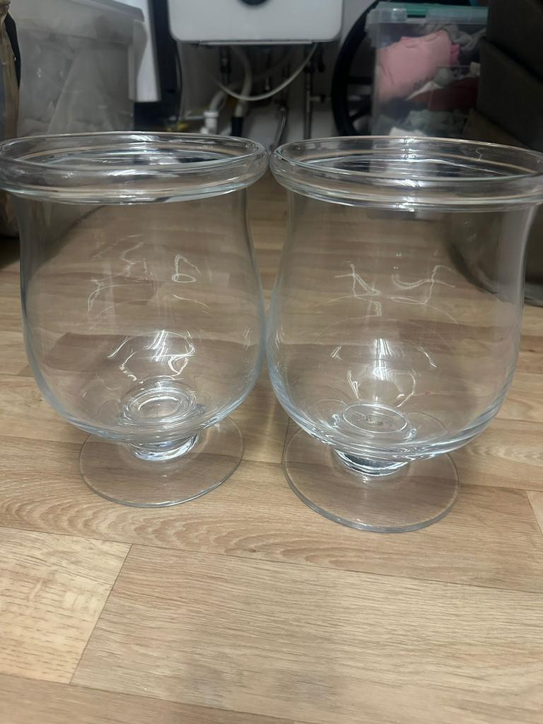 2 grands vases, Enlèvement, Utilisé