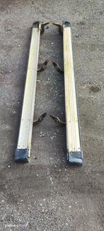 Marche pieds Toyota Hilux, Autos : Pièces & Accessoires, Enlèvement, Utilisé, Droite, Toyota