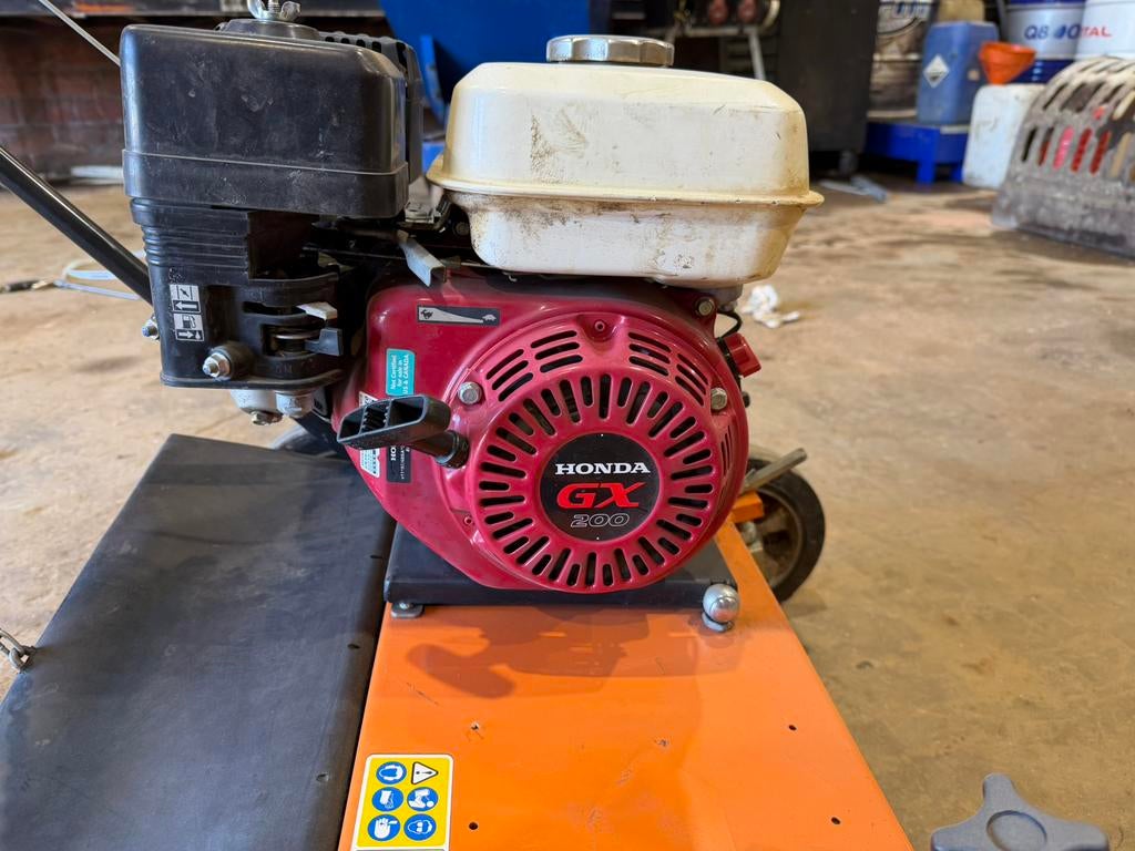 Eliet E501 verticuteermachine, Jardin & Terrasse, Scarificateurs, Enlèvement, Comme neuf