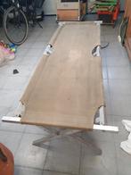 Lit pliant Army 1956, Enlèvement