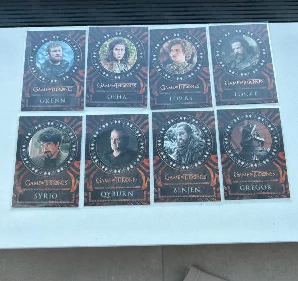Game of Thrones Iron Anniversary Laser Cut card set, Ophalen of Verzenden, Zo goed als nieuw, Meerdere kaarten