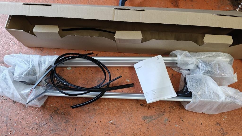 Originele dakdrager Corolla TS, Auto diversen, Dakdragers, Ophalen, Nieuw