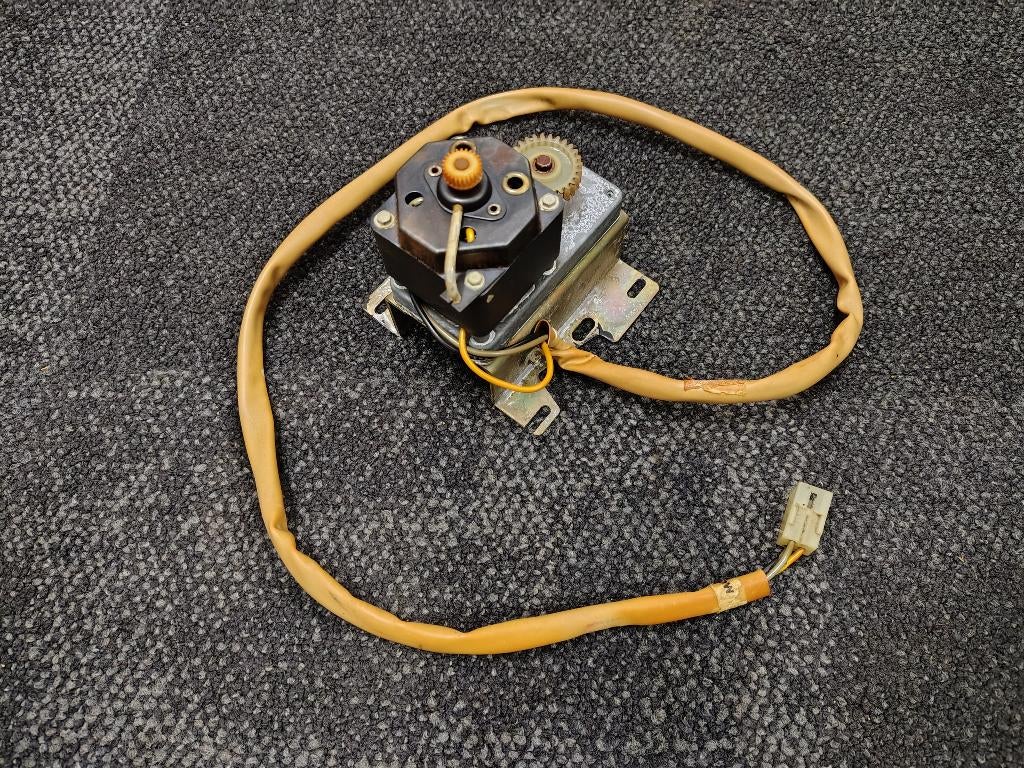 Carrousel Motor Wurlitzer 3300/ Americana (1969) jukebox, Collections, Machines | Jukebox, Wurlitzer, Envoi