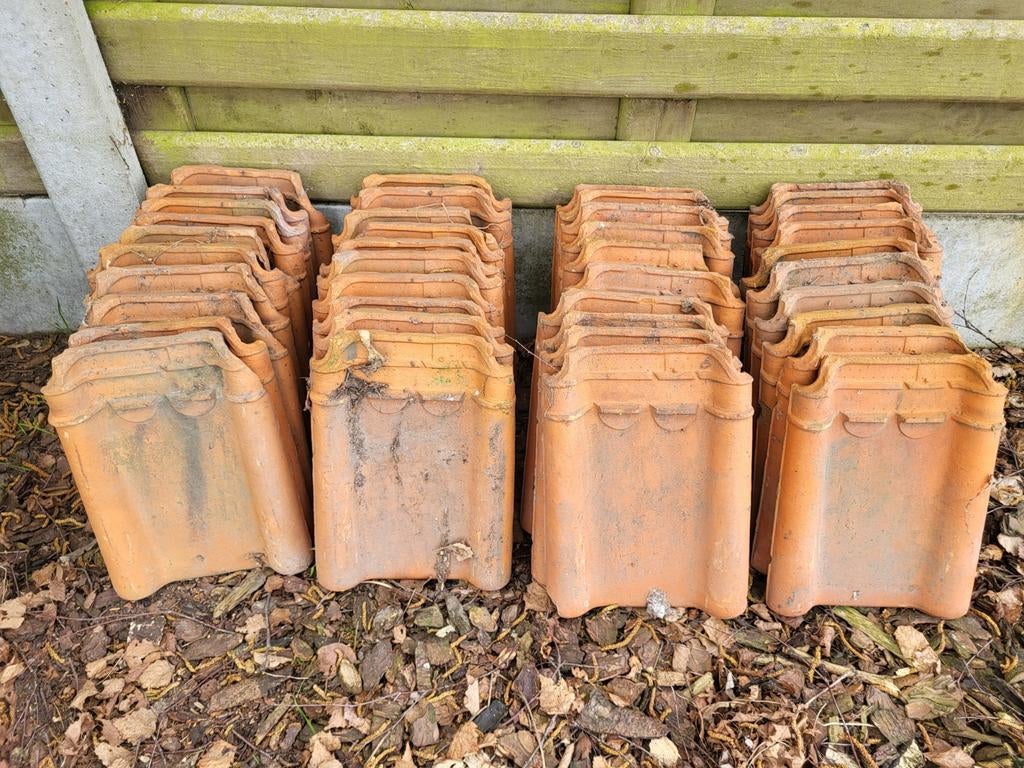 40 linkse pannen/dubbele nokpannen, Doe-het-zelf en Bouw, Ophalen