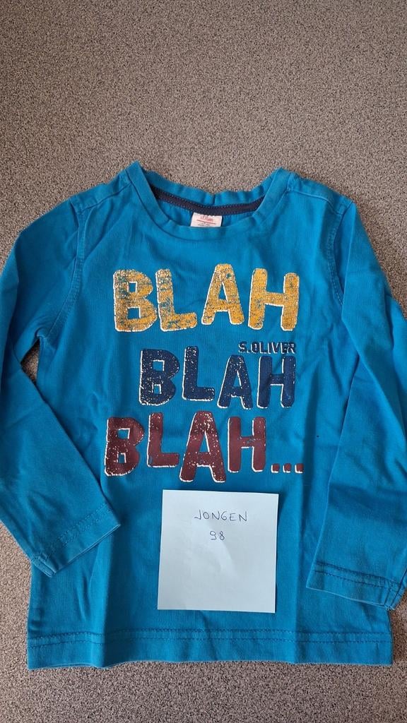 Manches longues s.Oliver taille 98, Enfants & Bébés, Vêtements enfant | Taille 98, Garçon, Enlèvement ou Envoi, Chemise ou À manches longues