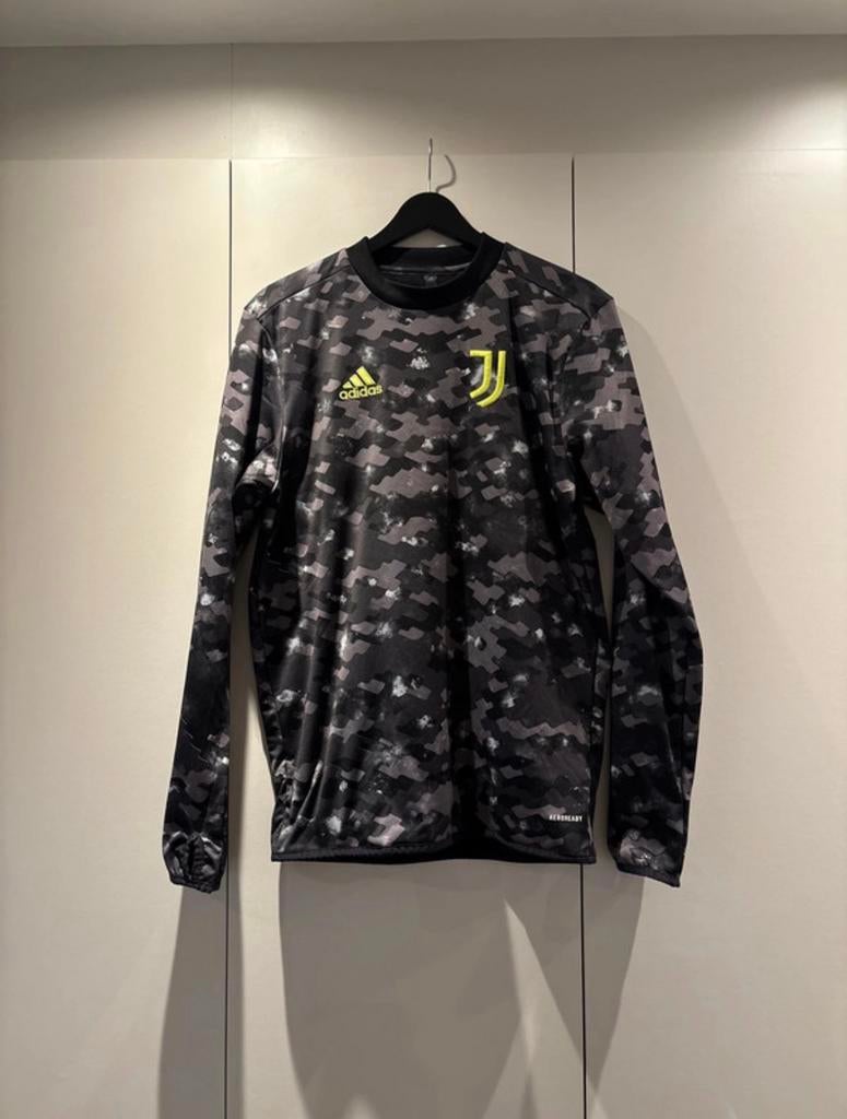 Entraînement de traction de la Juventus, Sports & Fitness, Football, Taille S, Envoi, Comme neuf, Survêtement