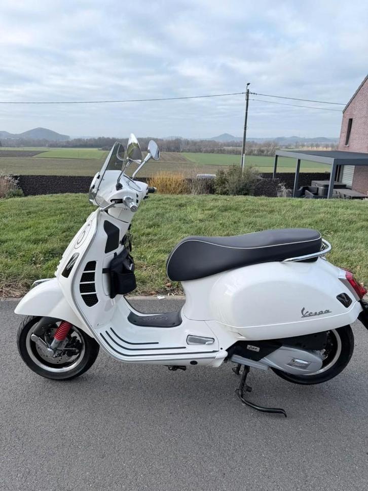 Vespa gts sport, Motoren, Motoren | Piaggio, Particulier, Scooter, 11 kW of minder, ABS, Ophalen