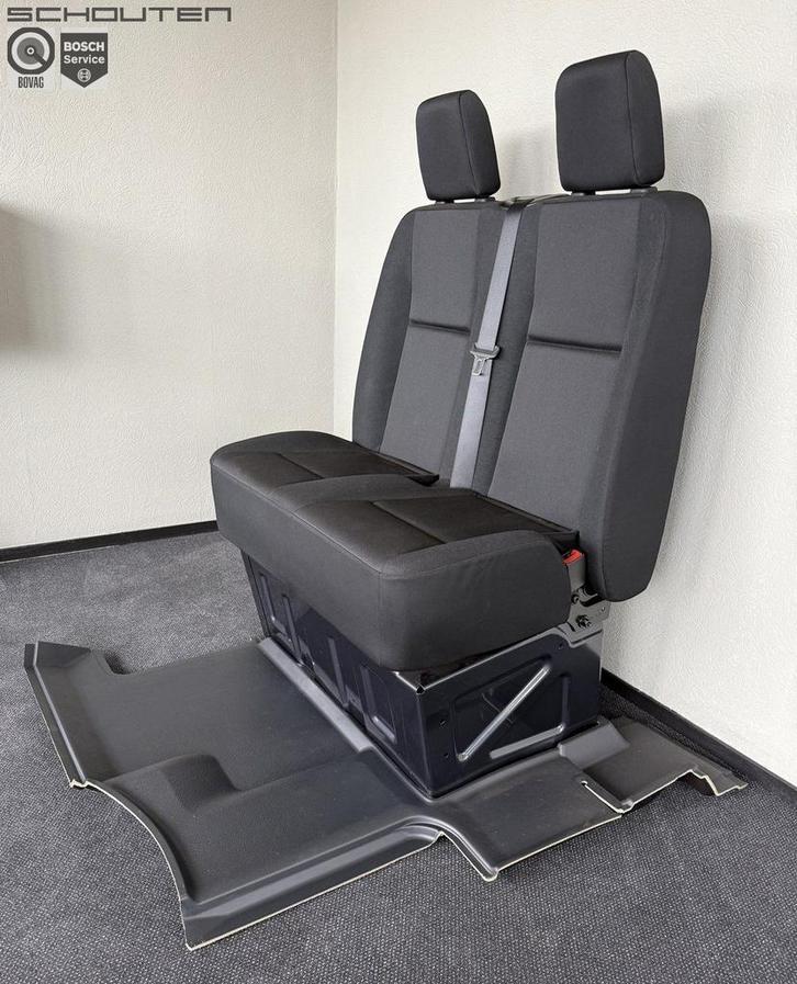 Bank rechtsvoor + bijhorende mat Mercedes Sprinter, Autos : Pièces & Accessoires, Habitacle & Garnissage, Utilisé, Enlèvement ou Envoi