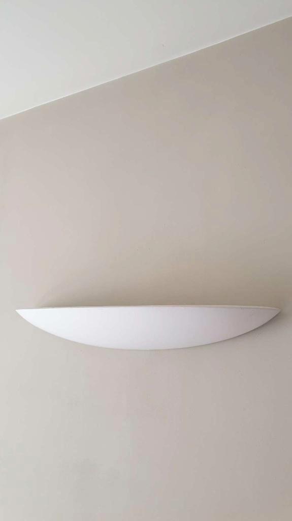 Schelpvormige wandlamp met halogeen B 75cm, D 20cm, H 10cm, Huis en Inrichting, Lampen | Wandlampen, Ophalen