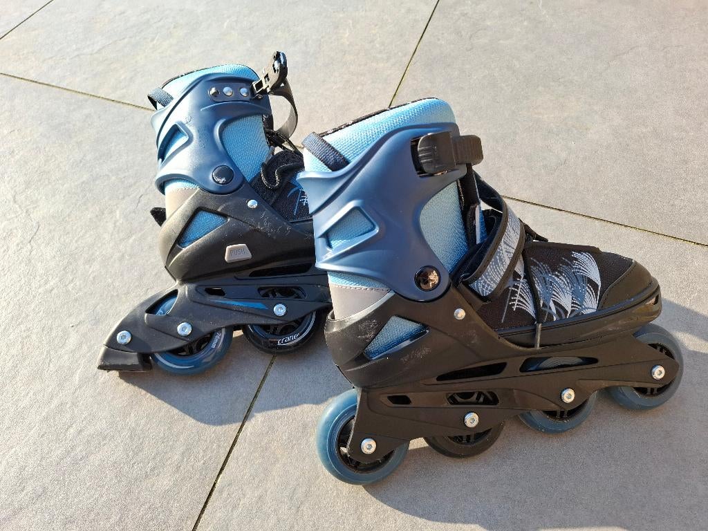 Patins à roues alignées ajustables 37-41 — Inlineskates, Sports & Fitness, Patins à roulettes alignées, Rollers 4 roues en ligne