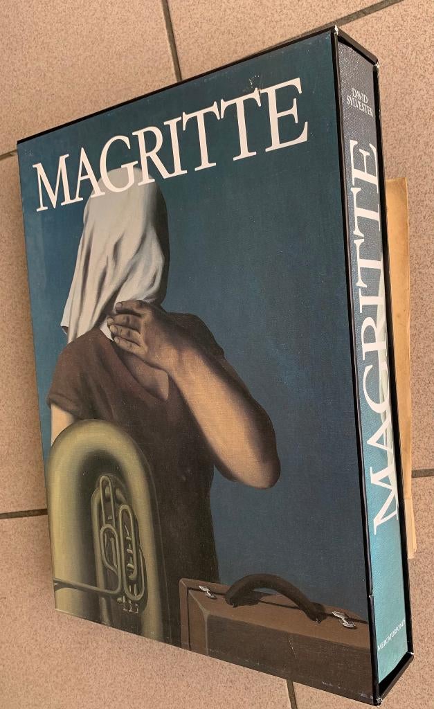 Rene Magritte : boek, Boeken, Kunst en Cultuur | Beeldend, Zo goed als nieuw, Schilder- en Tekenkunst, Ophalen