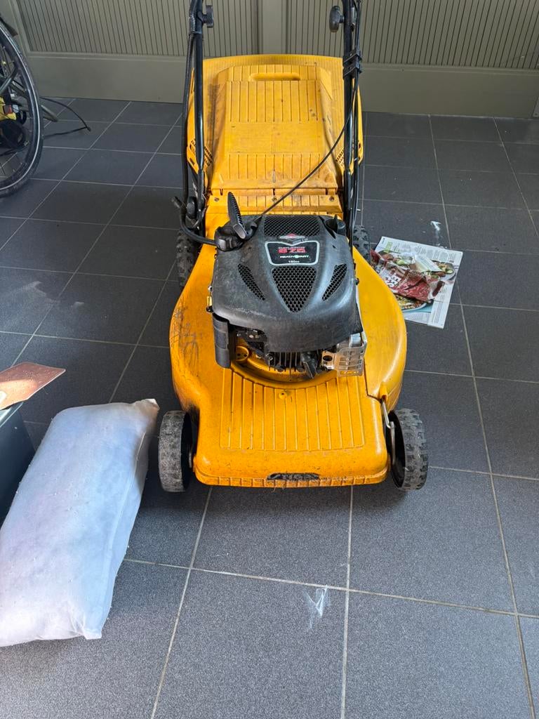 Grasmaaier stiga benzine te repareren, Ophalen, Zo goed als nieuw, Benzine-grasmaaier, Versnellingen