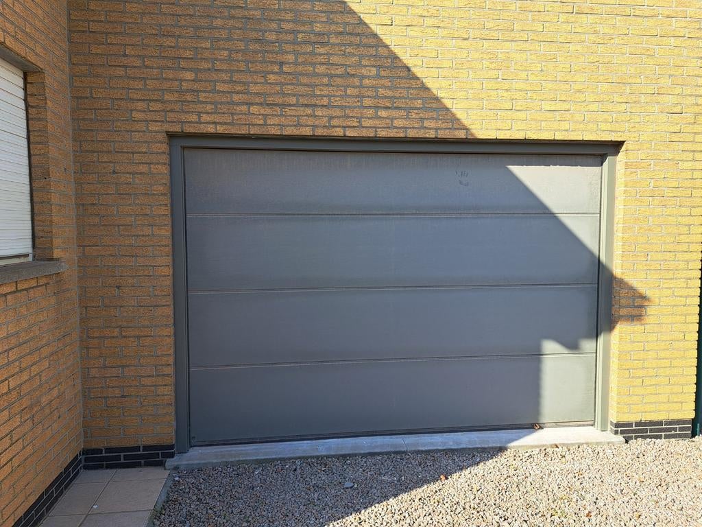 Sectionaalpoort + deur Torck decor. 1 jaar oud., Ophalen